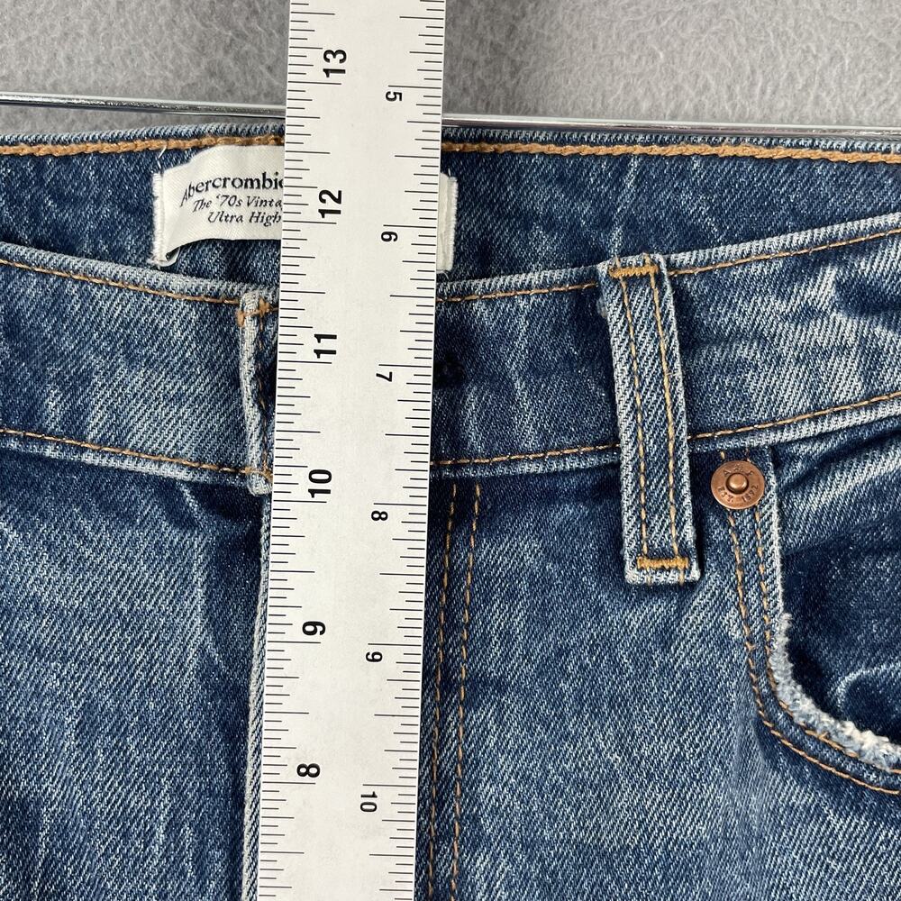 Abercrombie & Fitch 70’s ultra high rise Flare Jeans - Picture 14 of 15